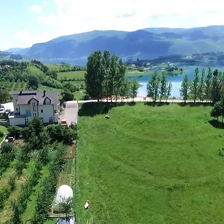 & Jozic Отель типа 