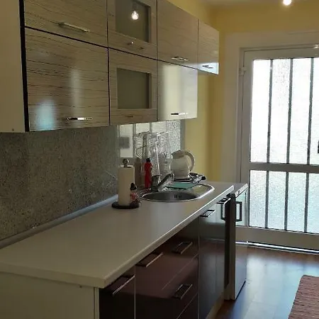 & Jozic Отель типа 